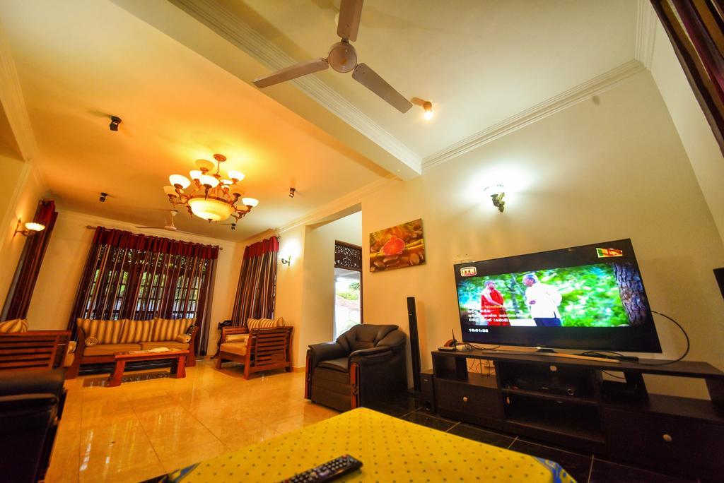 Asian Villa Negombo Eksteriør billede