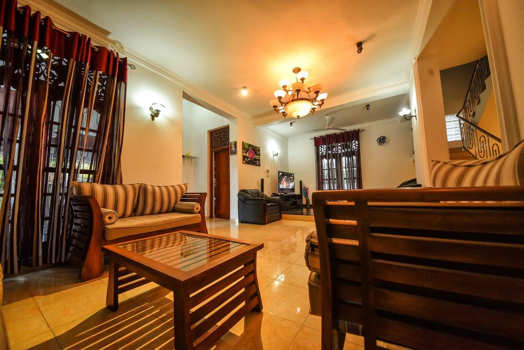 Asian Villa Negombo Eksteriør billede