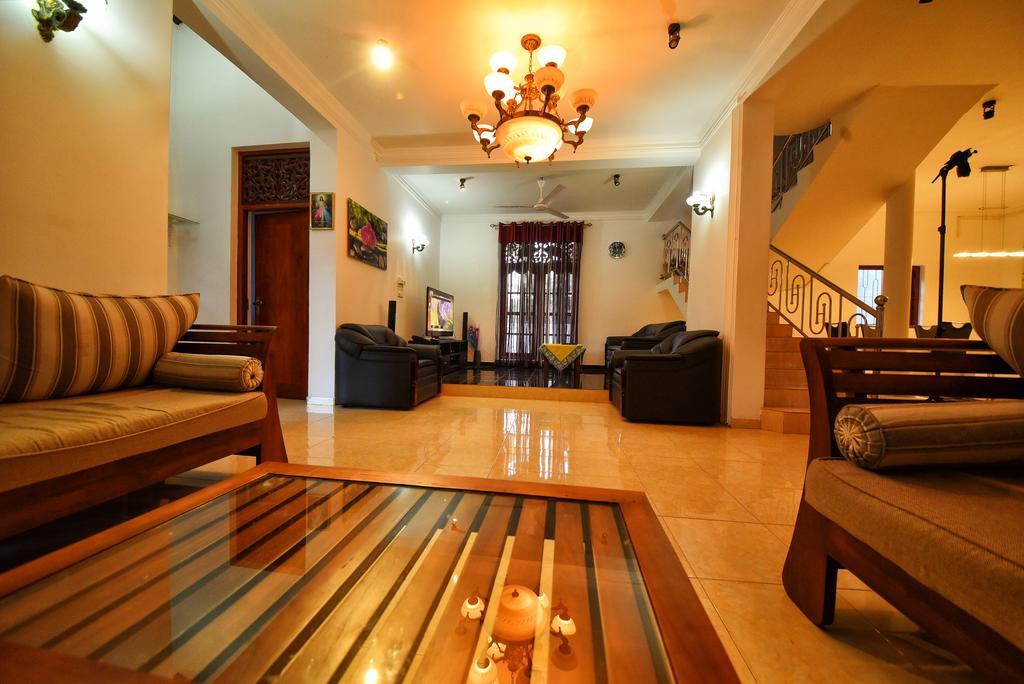 Asian Villa Negombo Eksteriør billede